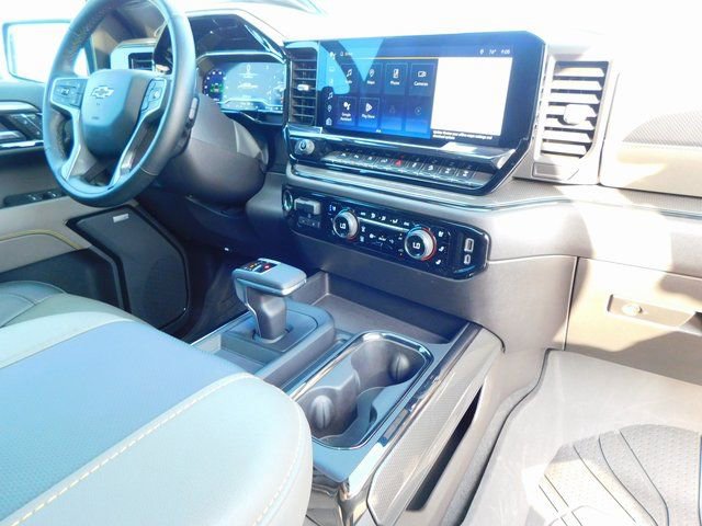 Used 2023 Chevrolet Silverado 1500 ZR2 w/ Technology Package image 23