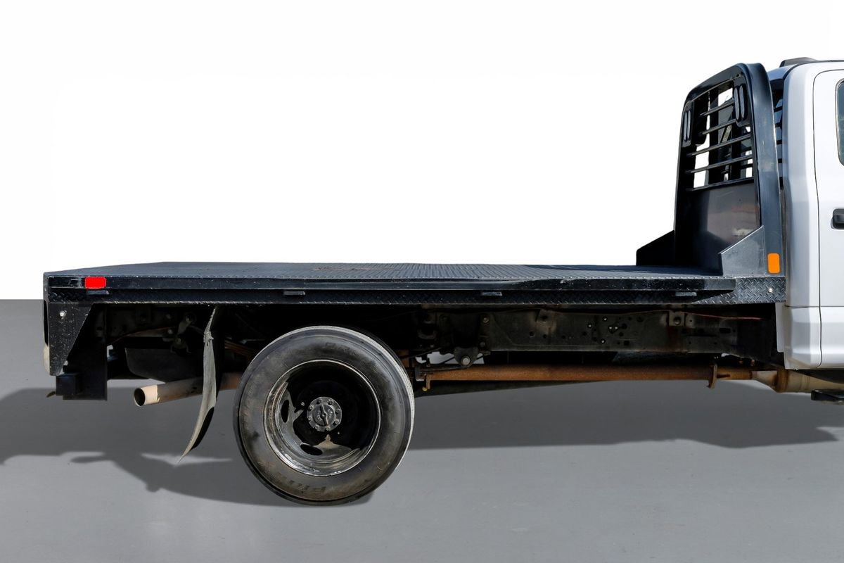 Used 2021 Ford F550 4x4 Crew Cab Super Duty w/ Power Equipment Group image 5