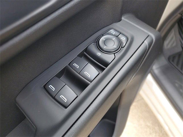 New 2026 Chevrolet Silverado 1500 Custom w/ LPO, Dark Essentials Package image 20