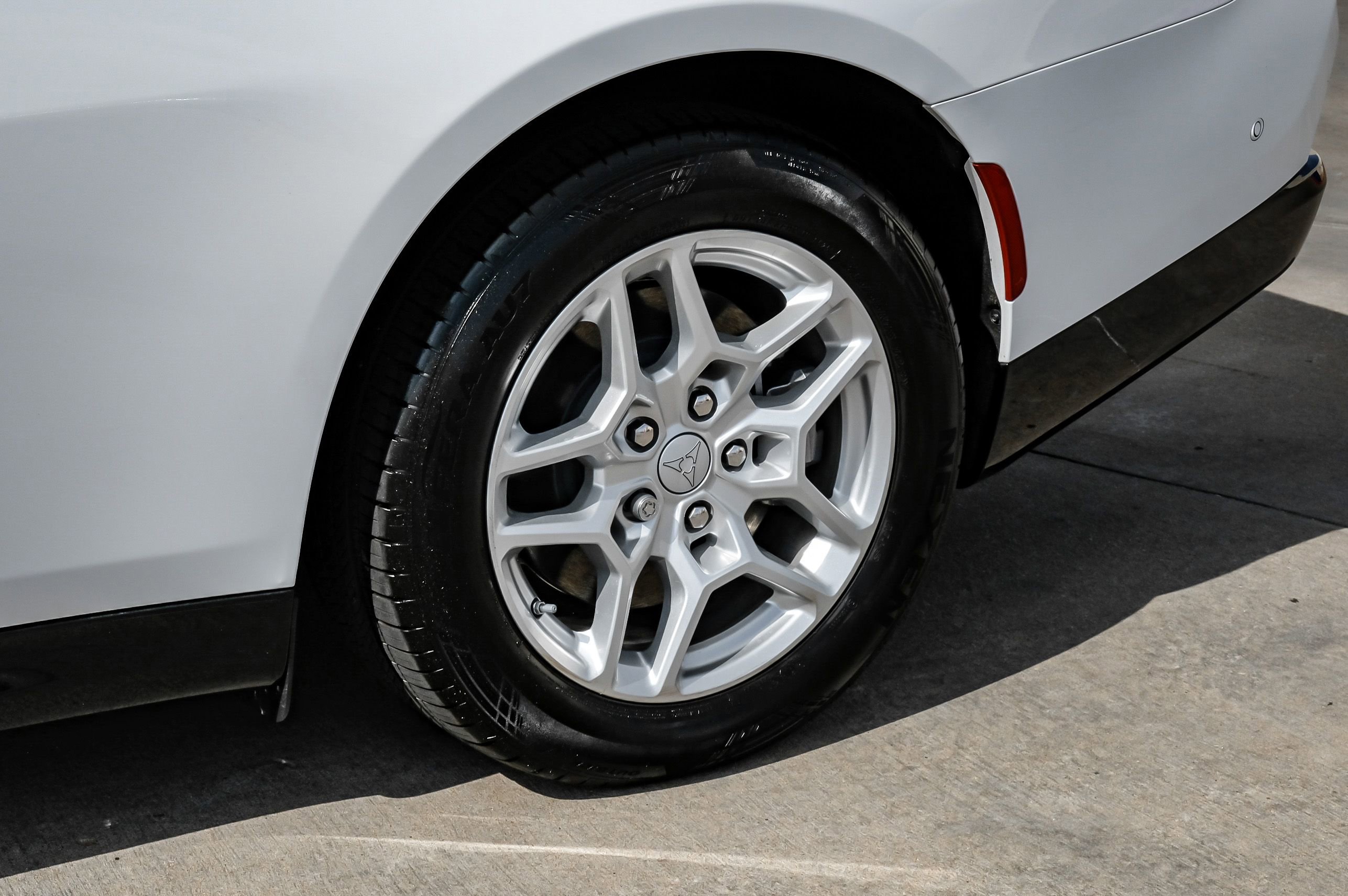 Used 2025 Dodge Charger R/T w/ Quick Order Package 25M R/T AWD/4WD image 46