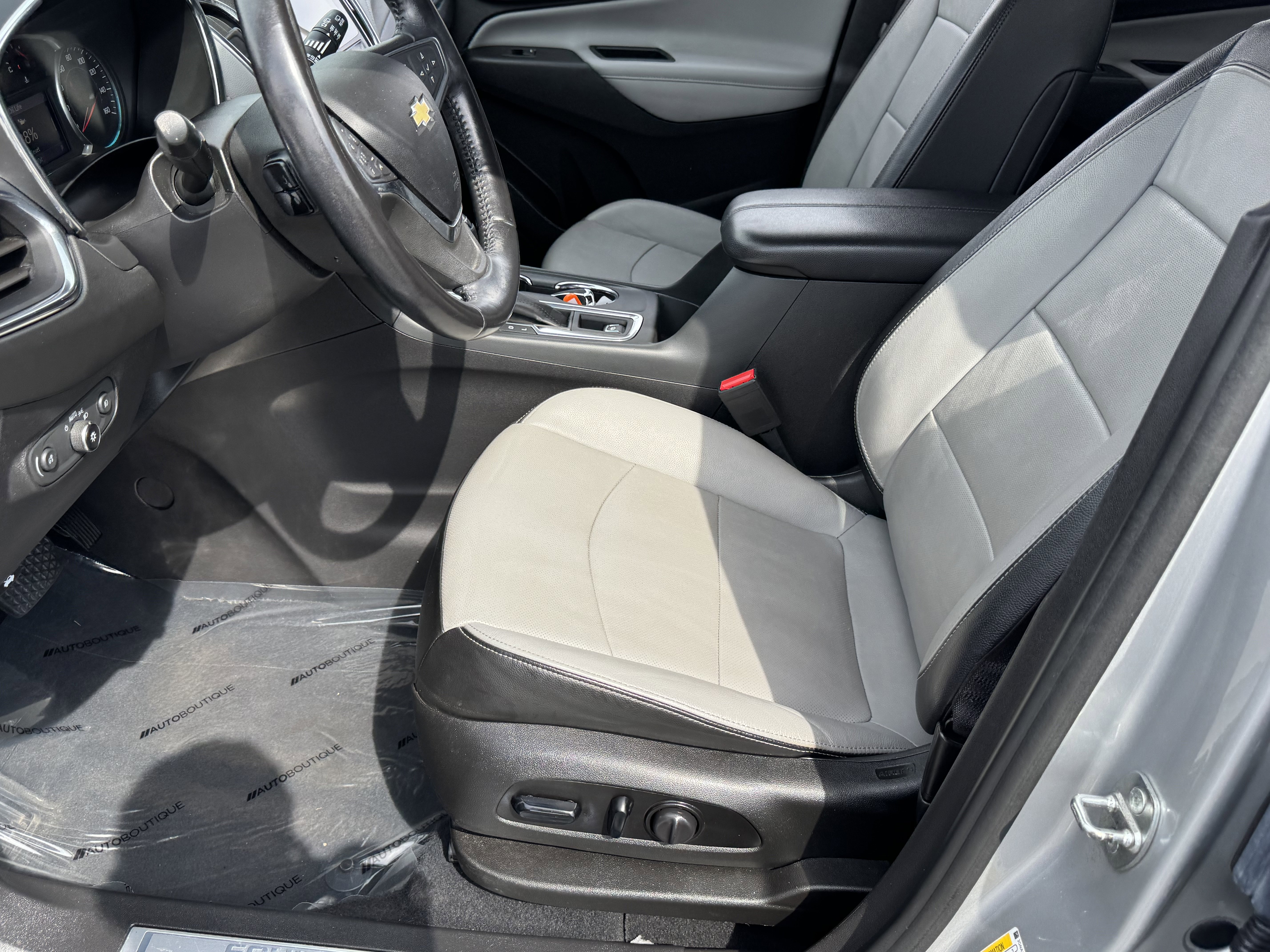Used 2021 Chevrolet Equinox Premier image 34
