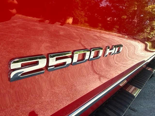 Used 2019 Chevrolet Silverado 2500 LTZ w/ LTZ Plus Package AWD/4WD image 12
