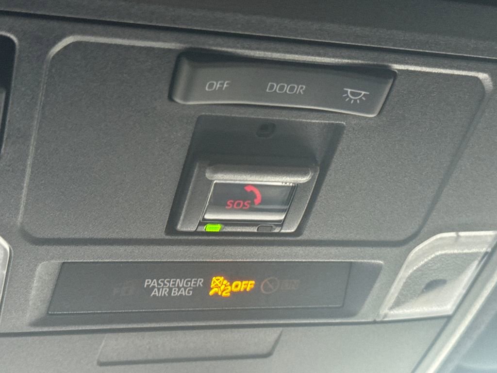 Used 2025 Toyota 4Runner TRD Off-Road image 27