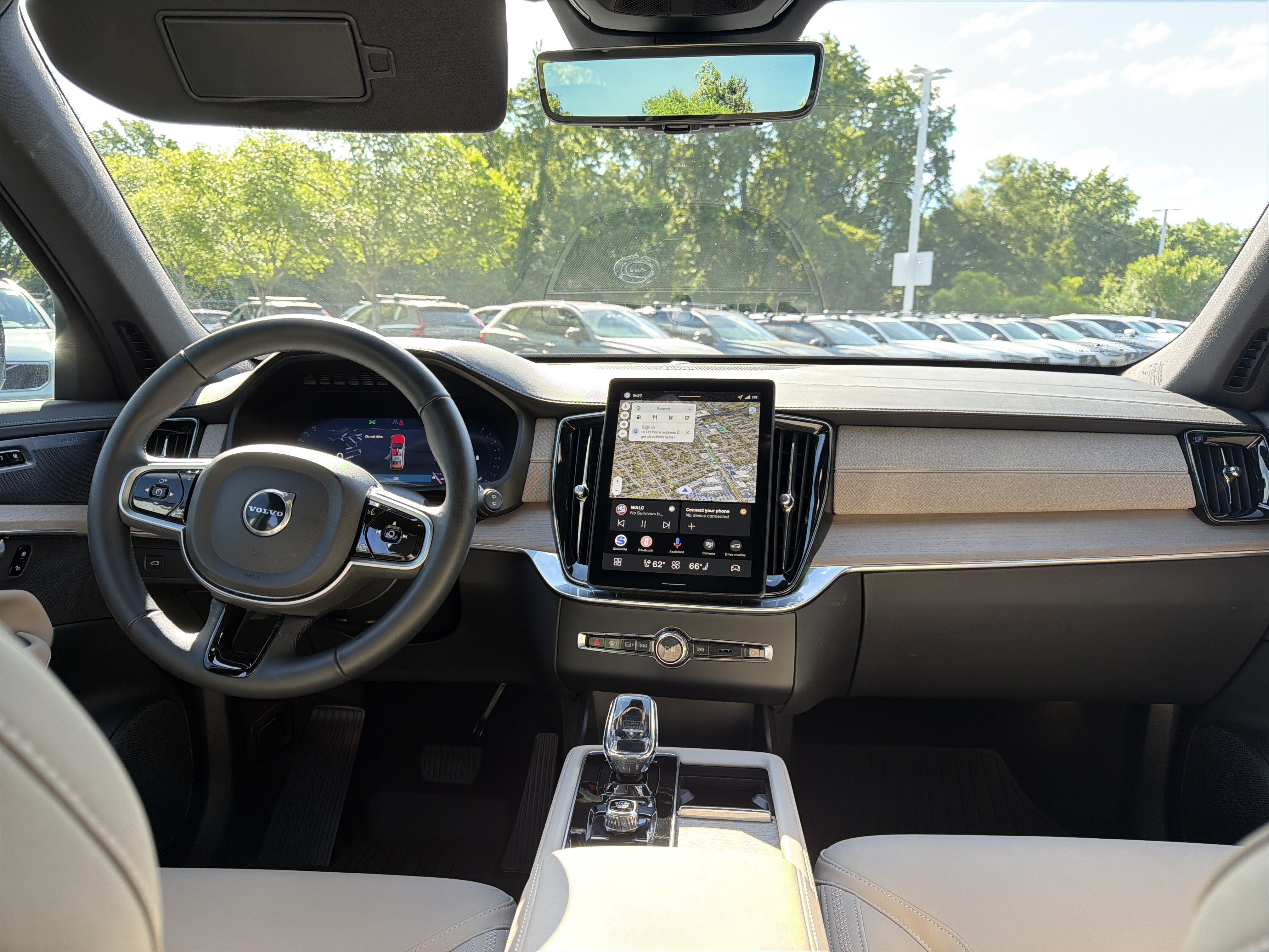 Certified 2026 Volvo XC90 B6 Plus w/ Protection Package Premier AWD/4WD image 30
