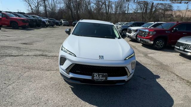 New 2026 Buick Envision Sport Touring image 3