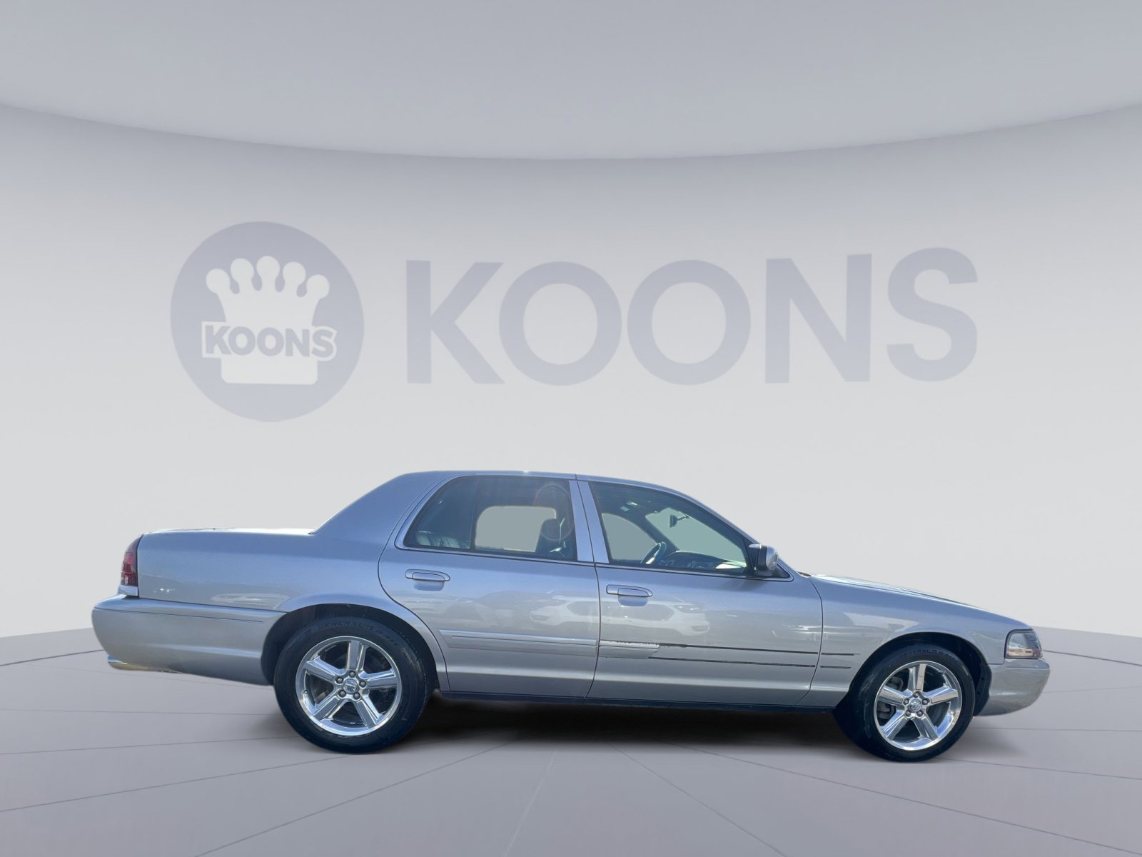 Used 2004 Mercury Marauder image 8