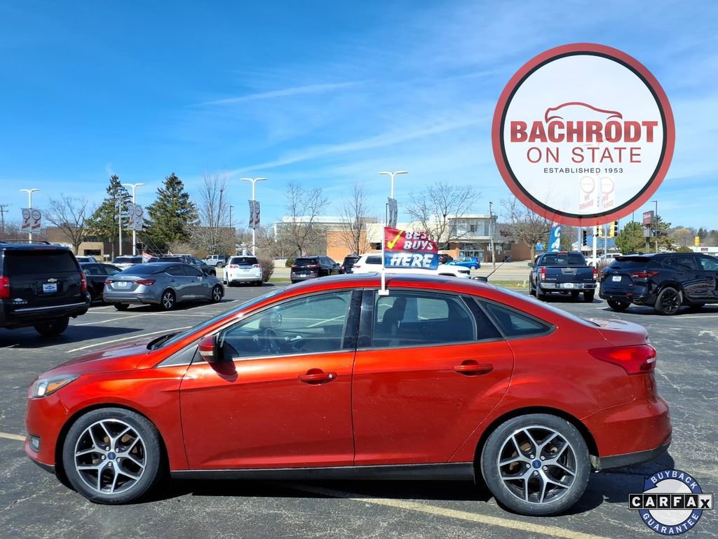 Used 2018 Ford Focus SEL w/ Cold Weather Package FWD image 4