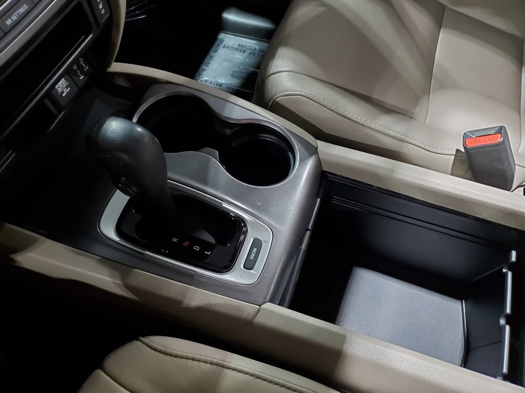 Used 2018 Honda Pilot EX-L image 37