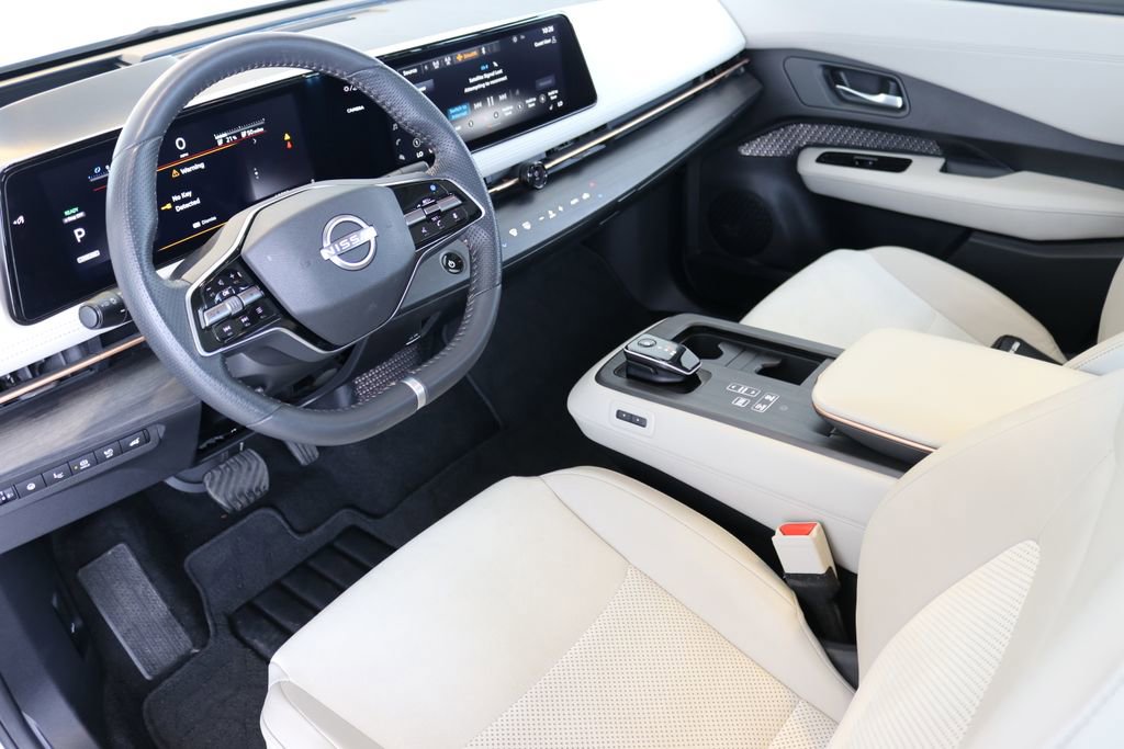 Used 2023 Nissan Ariya AWD image 20