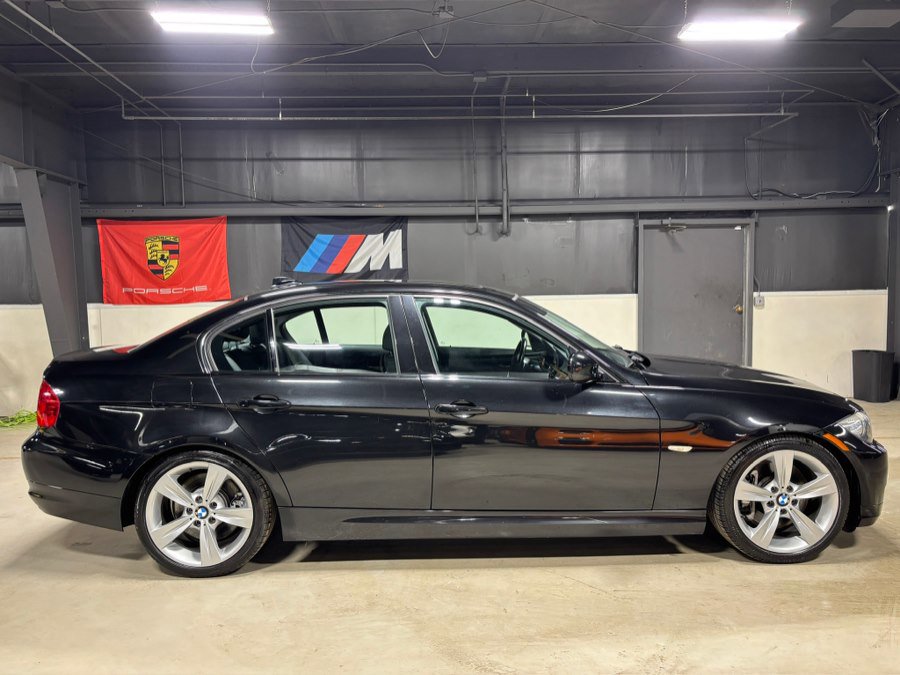Used 2009 BMW 335i Sedan w/ Premium Pkg