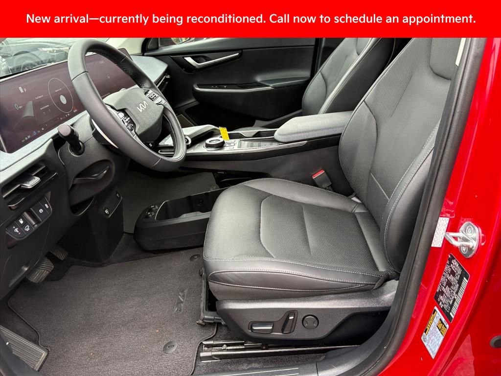 Certified 2023 Kia EV6 Wind w/ Wind Technology Package image 18