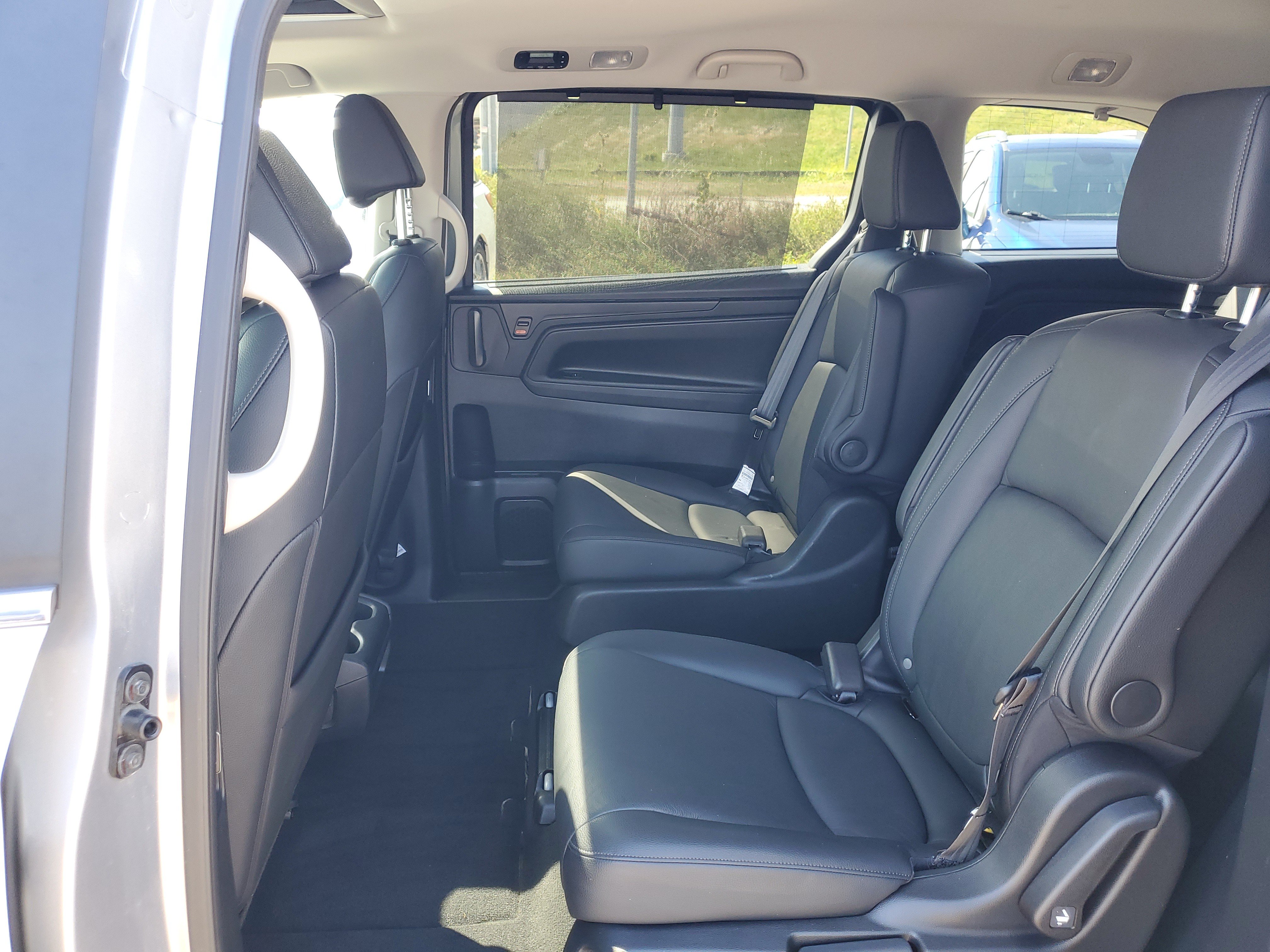 Certified 2025 Honda Odyssey EX-L image 14