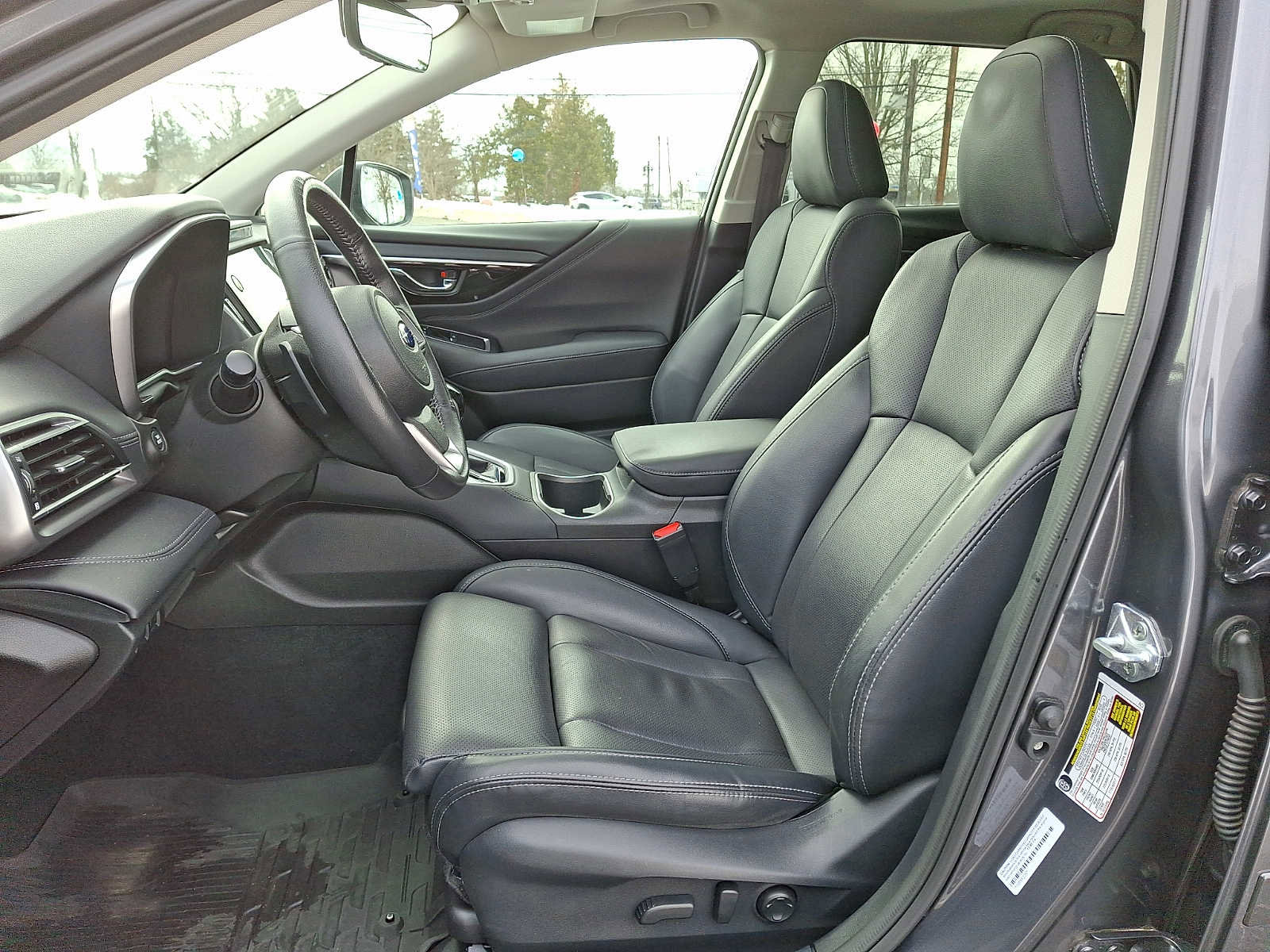 Used 2023 Subaru Outback Limited AWD/4WD image 10