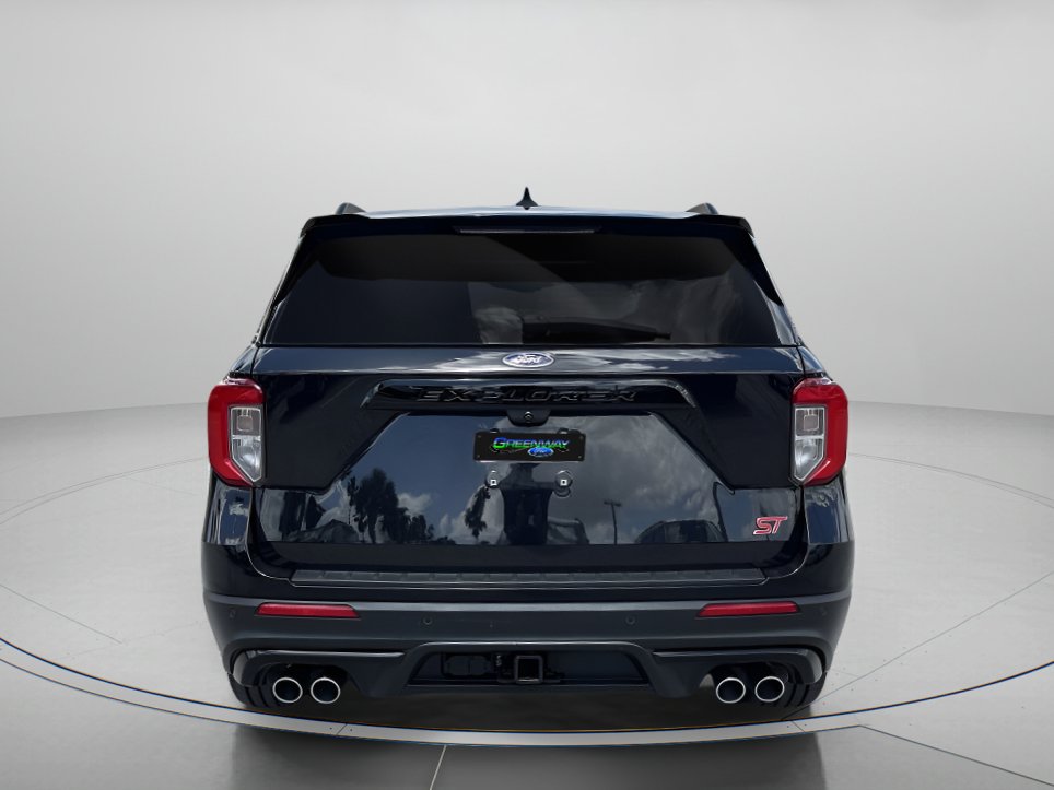 Certified 2022 Ford Explorer ST w/ ST Street Pack RWD image 4