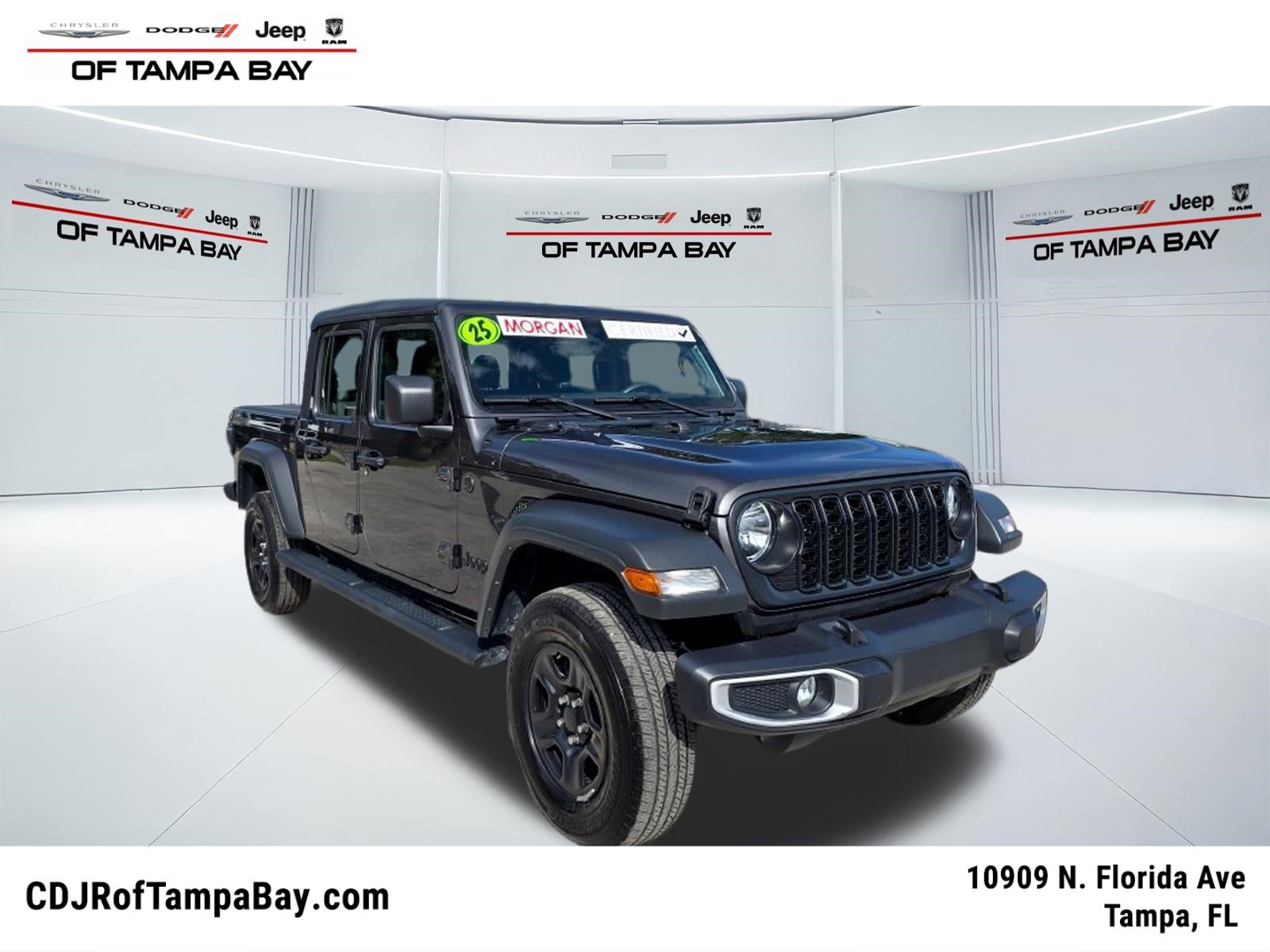 Used 2025 Jeep Gladiator Sport AWD/4WD image 1