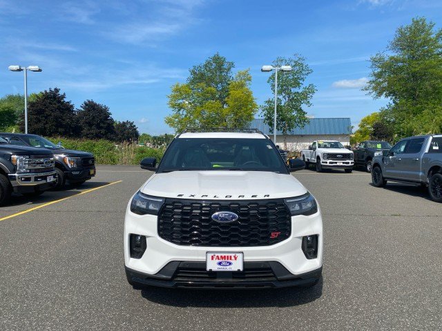 New 2026 Ford Explorer ST w/ Sun And Sound Package AWD/4WD image 2