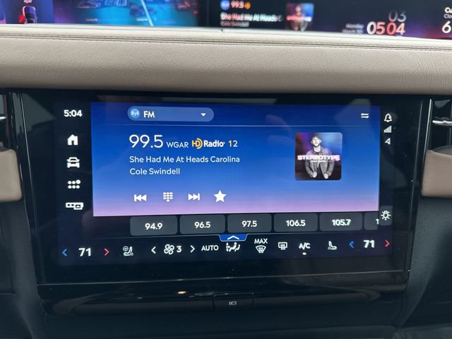 Used 2025 Lincoln Navigator Black Label image 14