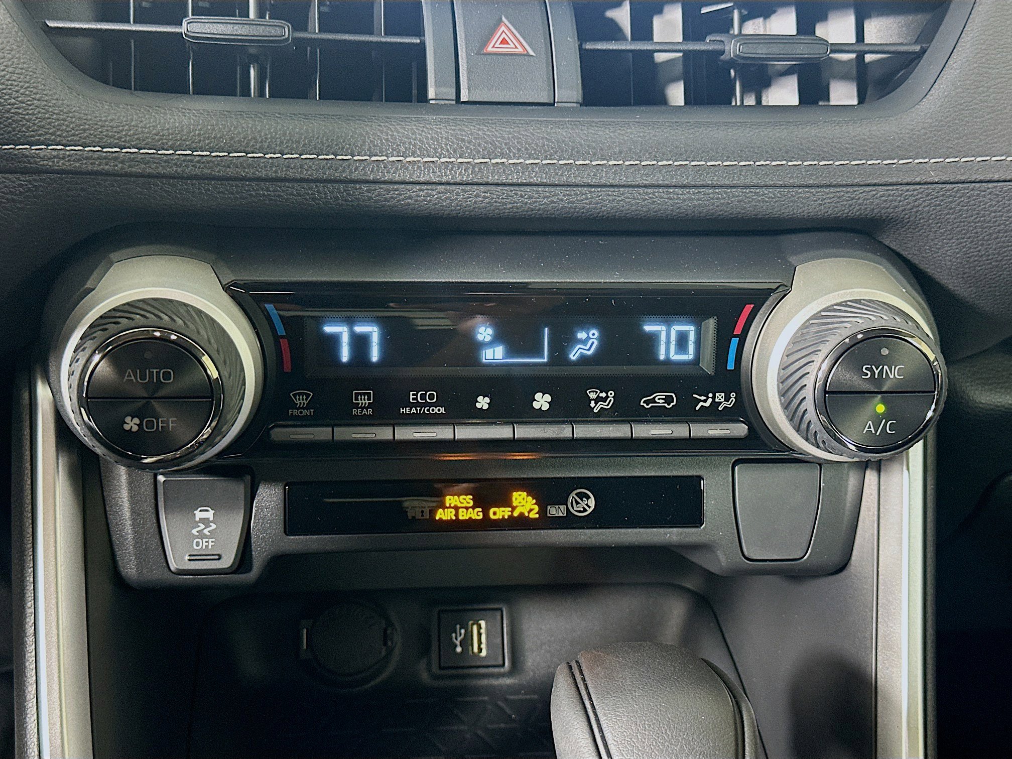 Used 2025 Toyota RAV4 LE image 23