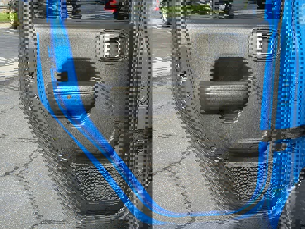 Used 2024 Jeep Wrangler Unlimited Rubicon image 27