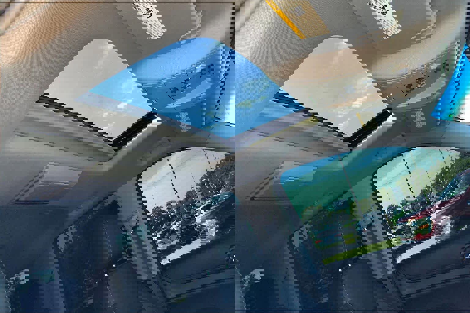 Used 2016 Chevrolet Suburban LT image 13