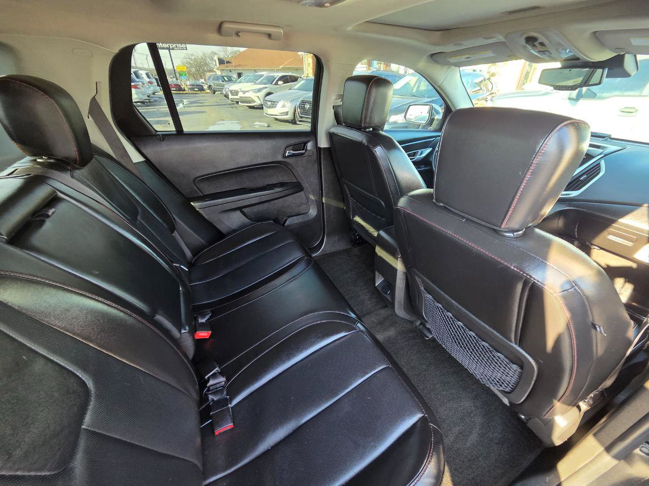 Used 2017 GMC Terrain SLT w/ Open Road Package image 16