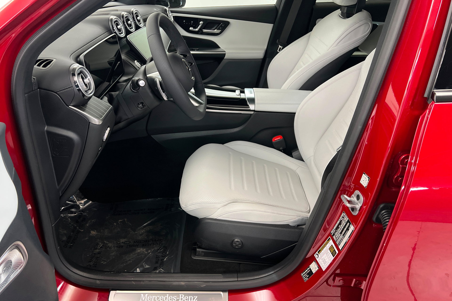 New 2026 Mercedes-Benz GLC 300 4MATIC image 17