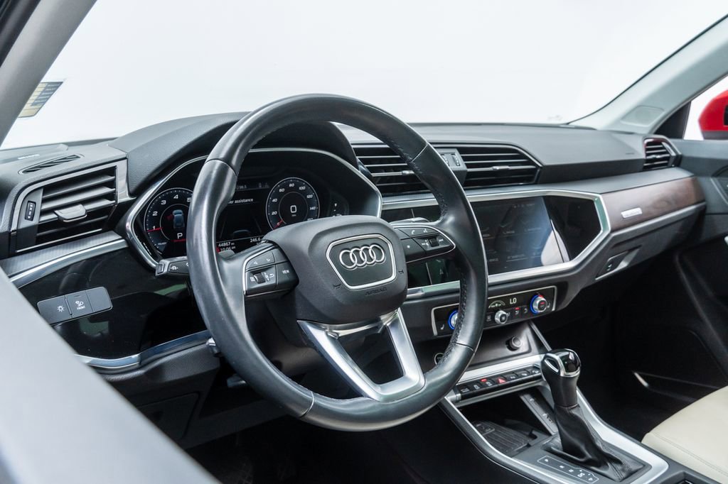 Used 2021 Audi Q3 2.0T Premium Plus w/ Premium Plus Package AWD/4WD image 13