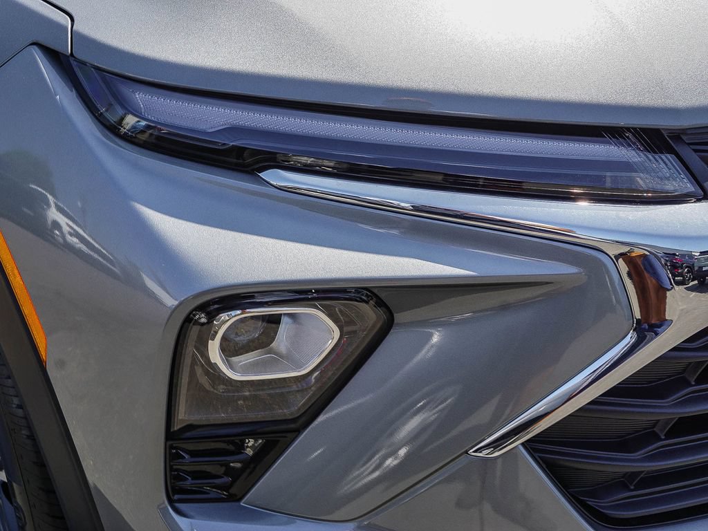 New 2026 Chevrolet TrailBlazer LT w/ LT Cold Weather Package FWD image 10