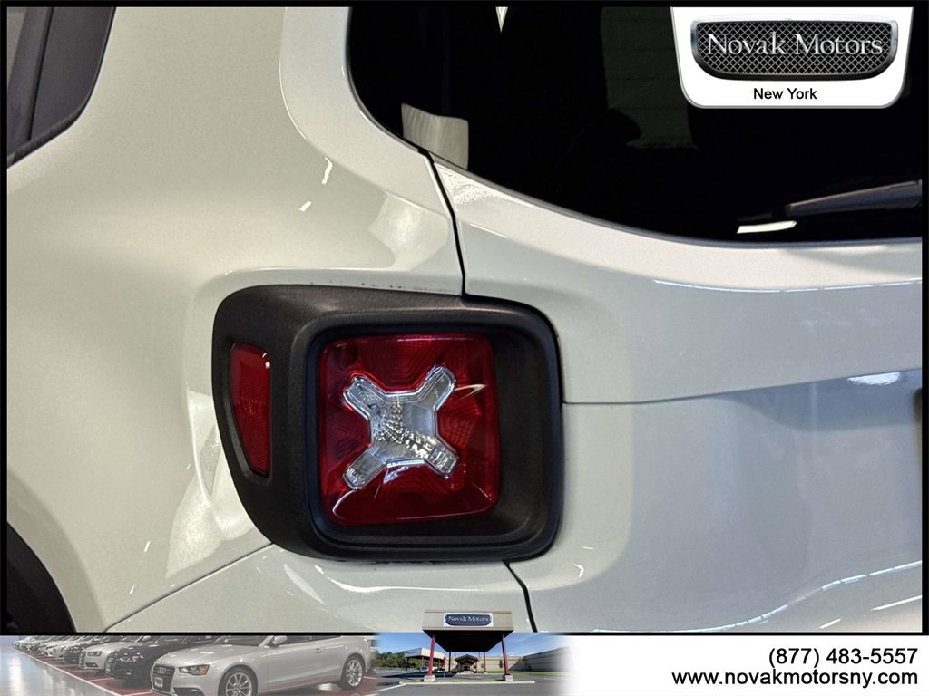 Used 2021 Jeep Renegade Latitude image 6