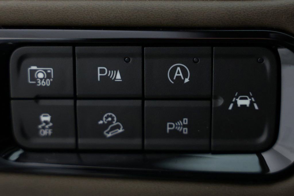 Used 2026 GMC Yukon Denali Ultimate image 31