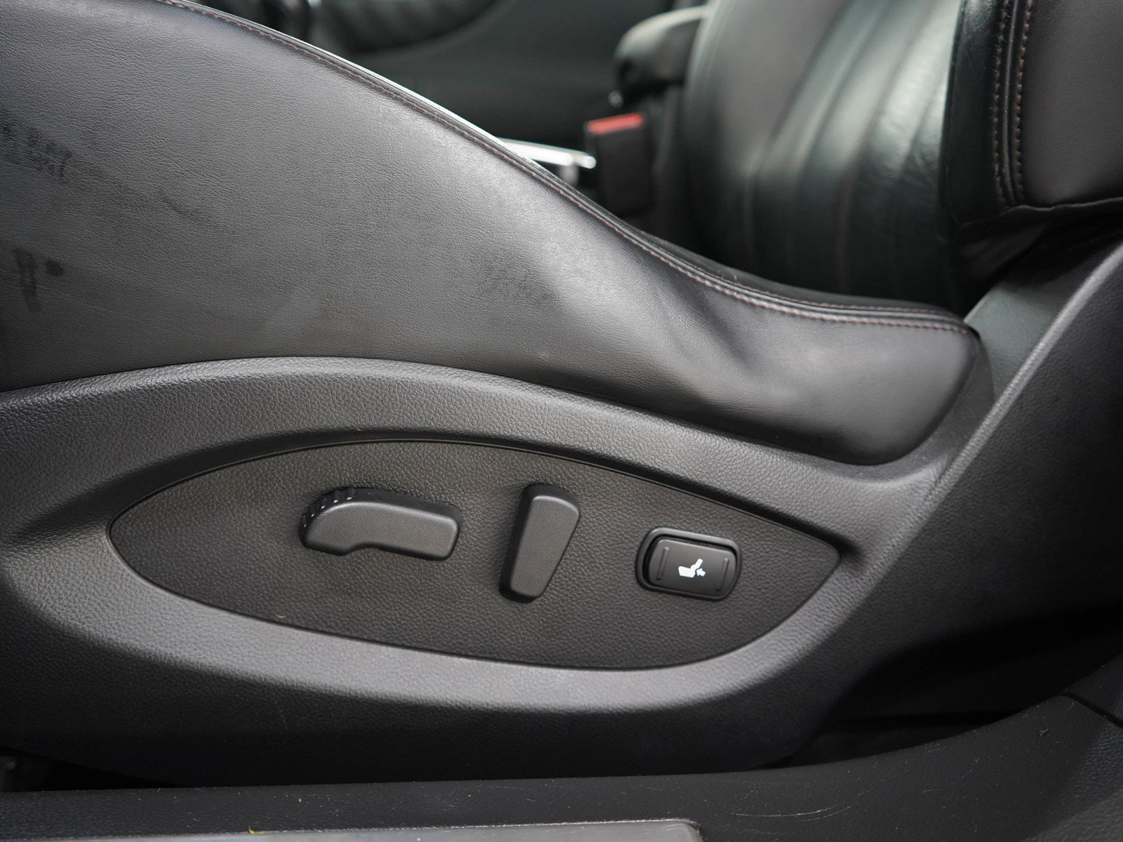 Used 2014 INFINITI QX70 AWD w/ Premium Package image 22