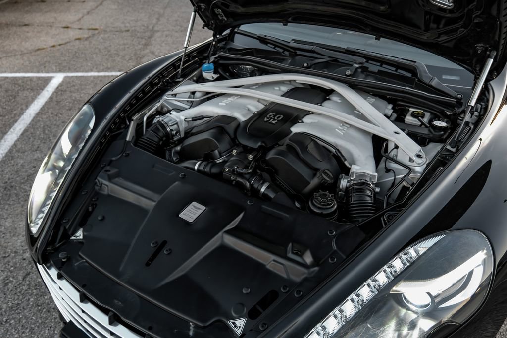 Used 2016 Aston Martin Rapide S image 49