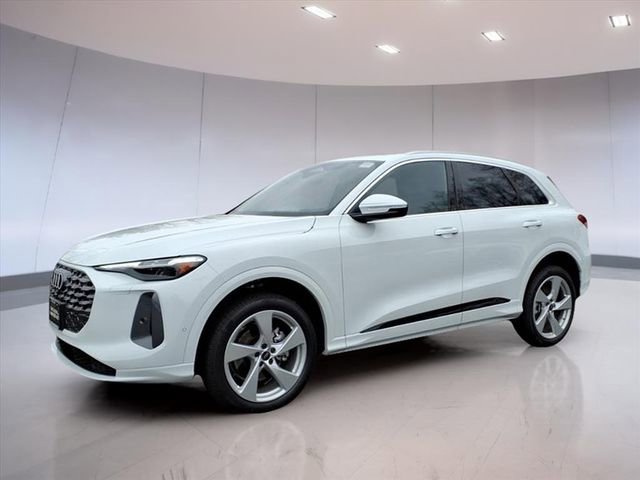 New 2025 Audi Q5 Premium Plus image 2