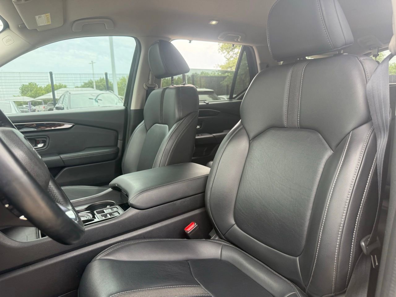Used 2023 Honda Pilot EX-L image 11