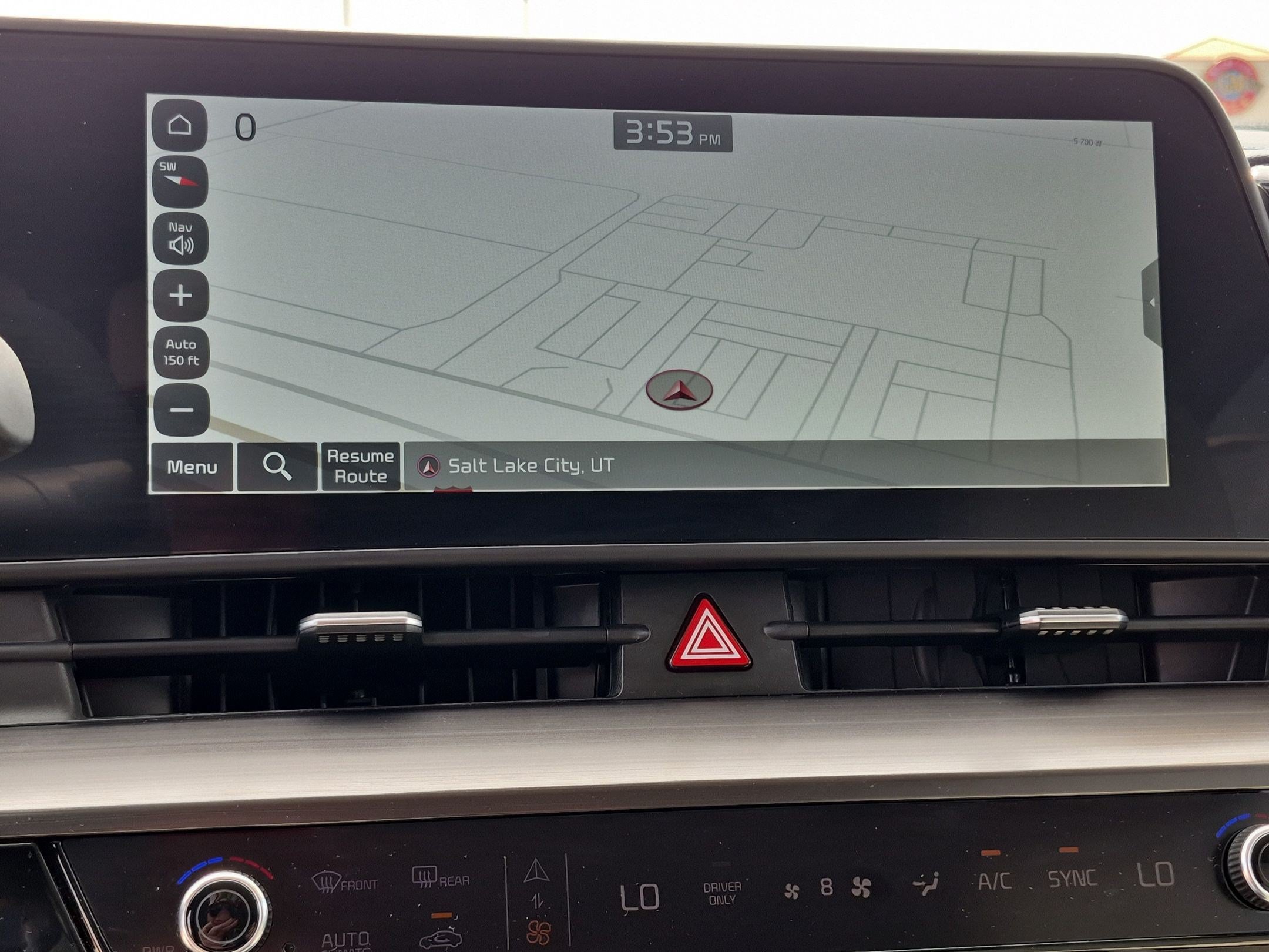 Certified 2024 Kia Sportage EX AWD/4WD image 20