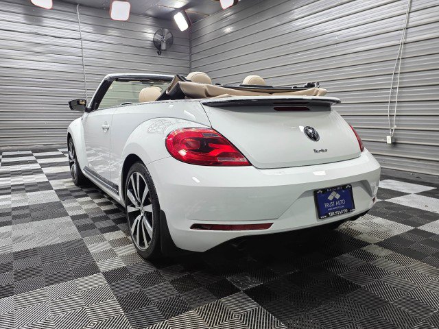 Used 2015 Volkswagen Beetle R-Line FWD image 7