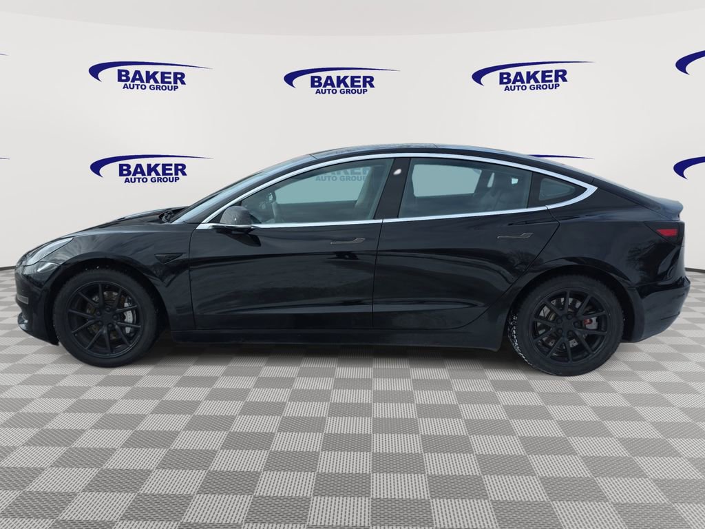 Used 2018 Tesla Model 3 Long Range image 6