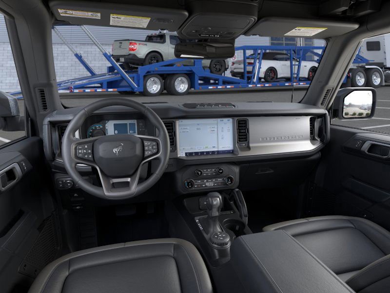 New 2025 Ford Bronco Outer Banks image 9