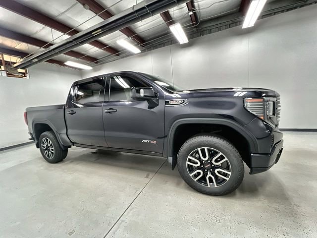 Certified 2025 GMC Sierra 1500 AT4 w/ AT4 Premium Package AWD/4WD image 9