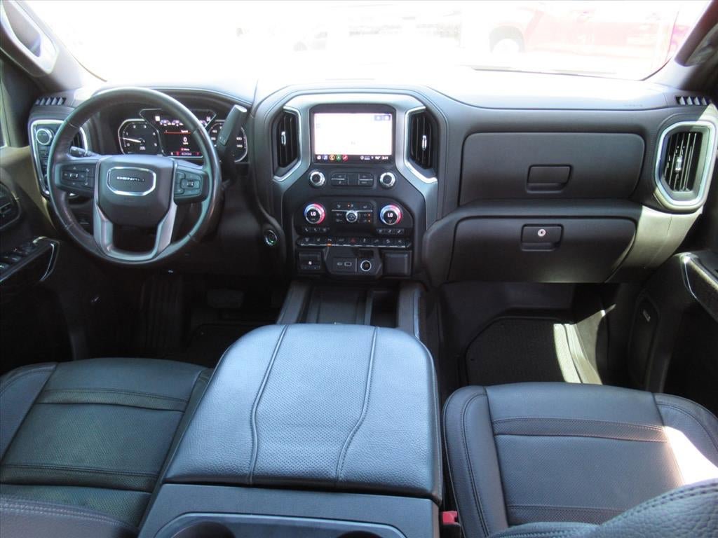 Used 2023 GMC Sierra 3500 Denali w/ Denali Black Diamond Edition AWD/4WD image 15
