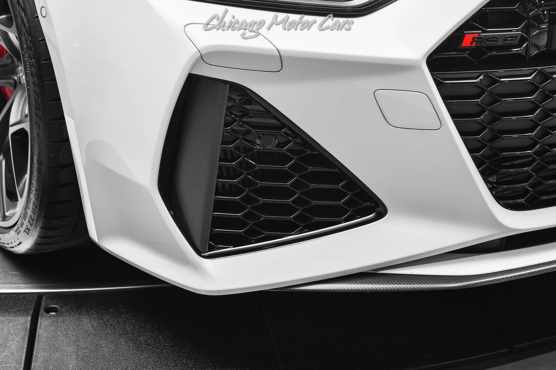 Used 2024 Audi RS 6 performance image 56