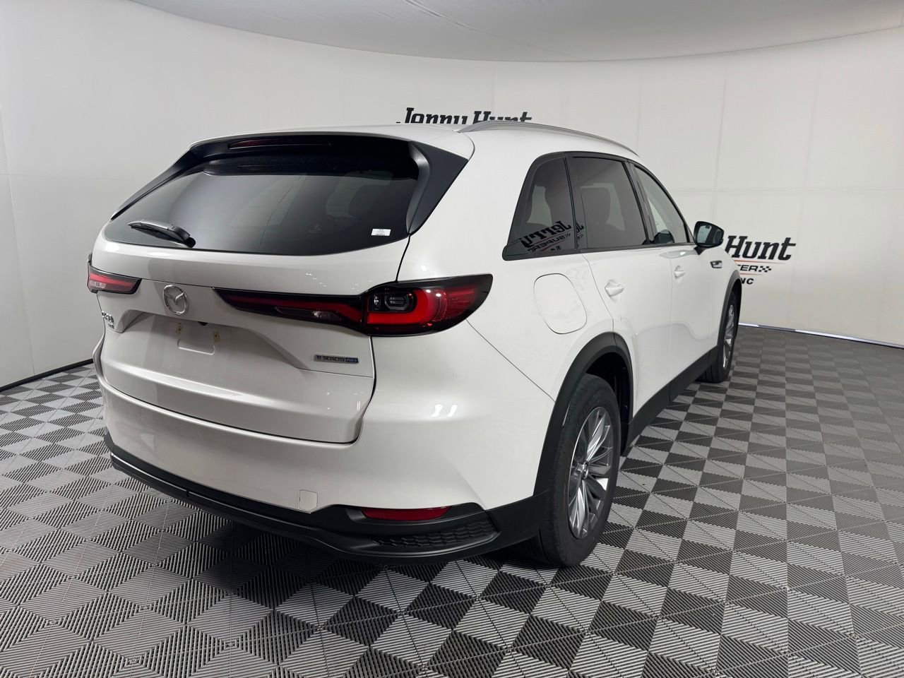 Used 2024 MAZDA CX-90 Plug-In Hybrid w/ Preferred AWD/4WD image 7
