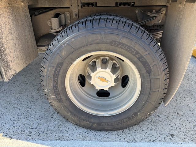 Used 2024 Chevrolet Silverado 3500 W/T image 6