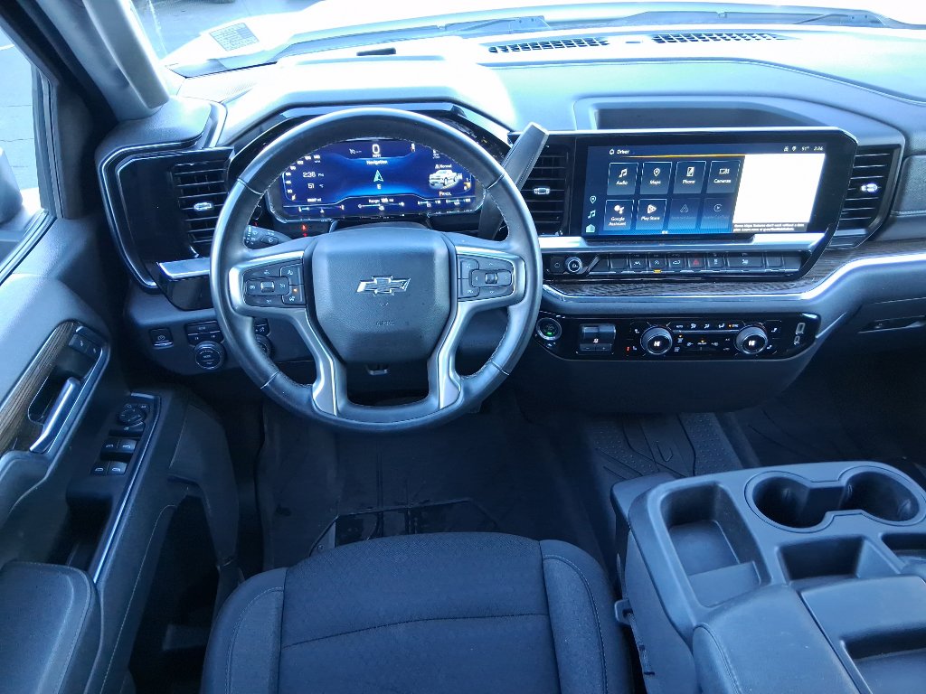 Used 2023 Chevrolet Silverado 1500 RST image 9