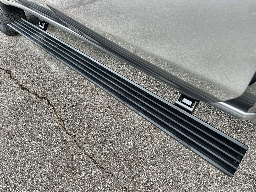 New 2026 GMC Sierra 2500 AT4 image 13