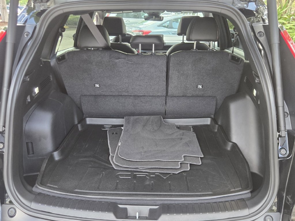 Certified 2025 Honda CR-V Sport-L image 16