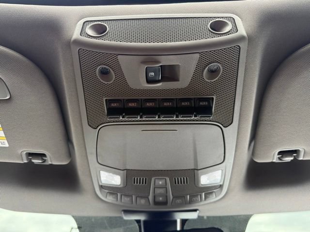 Used 2019 Ford F250 Lariat w/ Lariat Ultimate Package AWD/4WD image 36