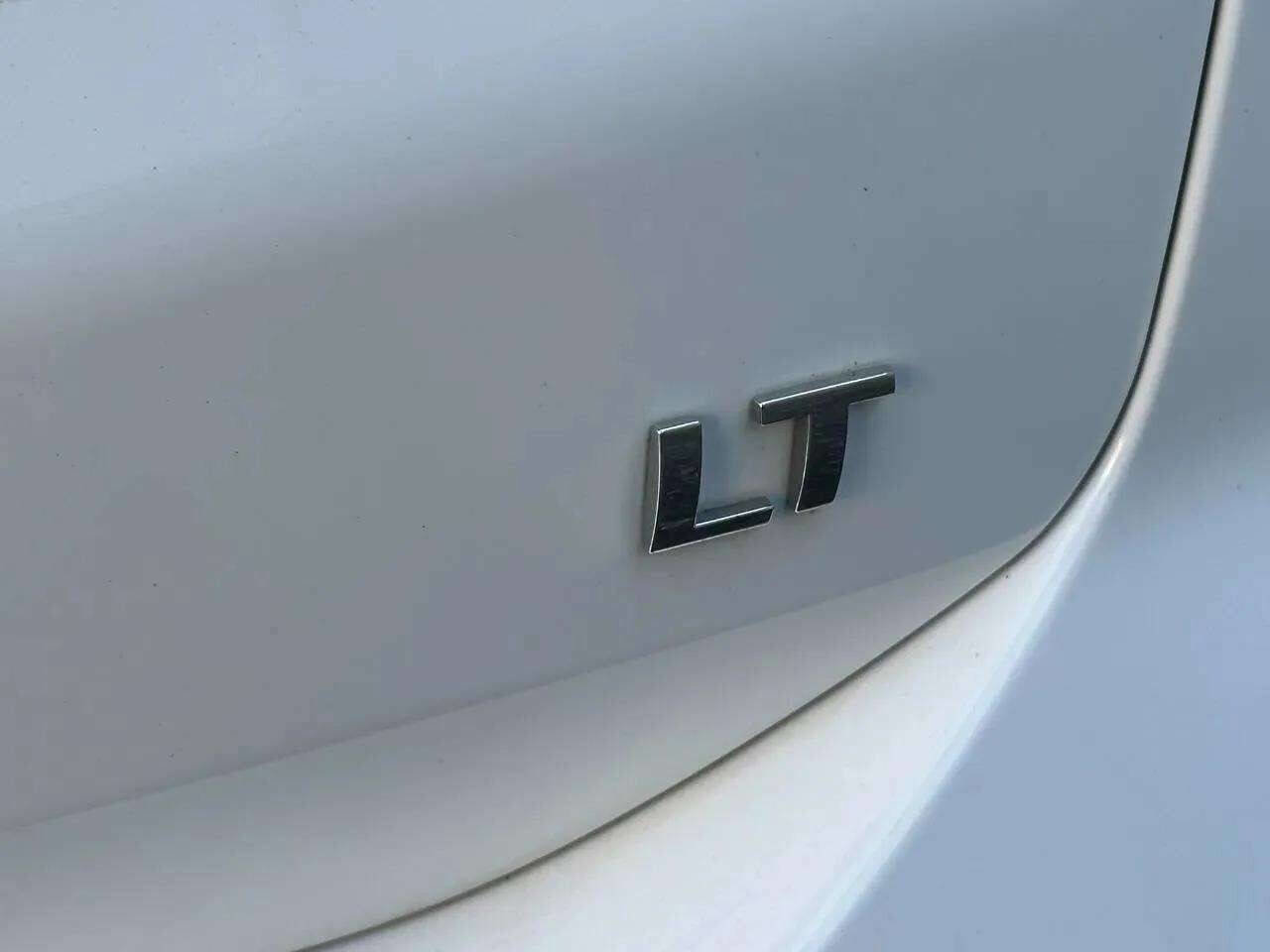 Used 2021 Chevrolet Equinox LT image 51