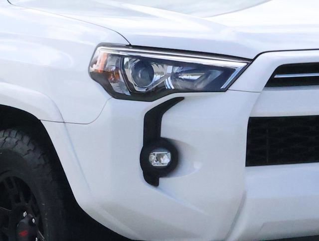 Used 2023 Toyota 4Runner SR5 Premium w/ Moonroof Package RWD image 7