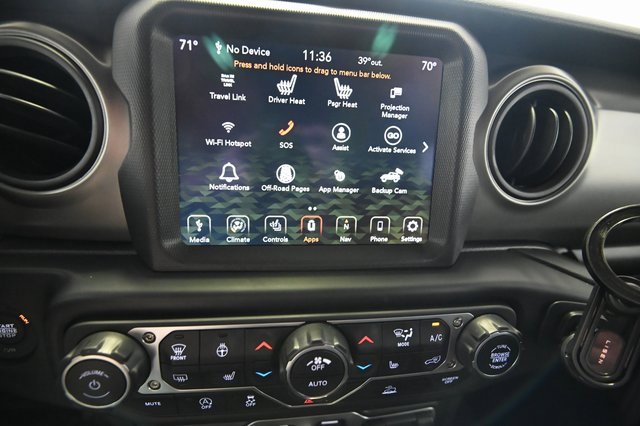 Used 2023 Jeep Wrangler Freedom Edition image 26